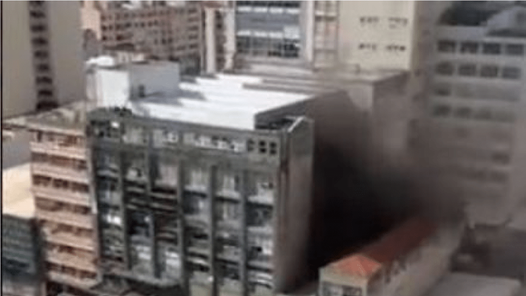 Incêndio atinge prédio do Jornal Folha de S. Paulo