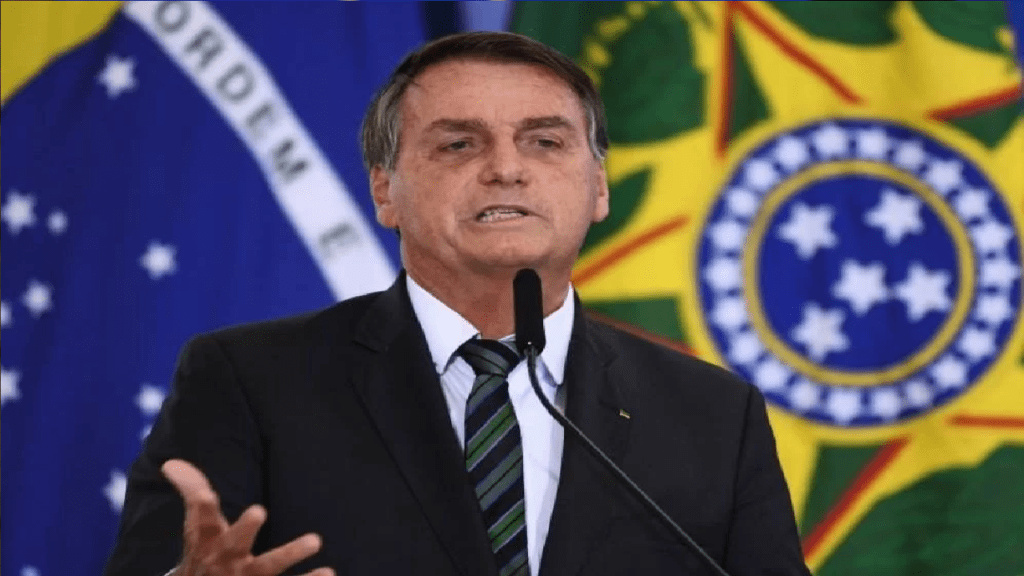 "Eu não fecho nada", diz Bolsonaro sobre lockdown