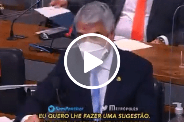 Senador petista para Pazuello: "Peça desculpa ao povo brasileiro"