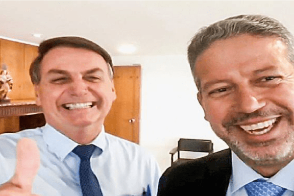 PDT pede que STF obrigue Arthur Lira a analisar pedidos de impeachment de Bolsonaro