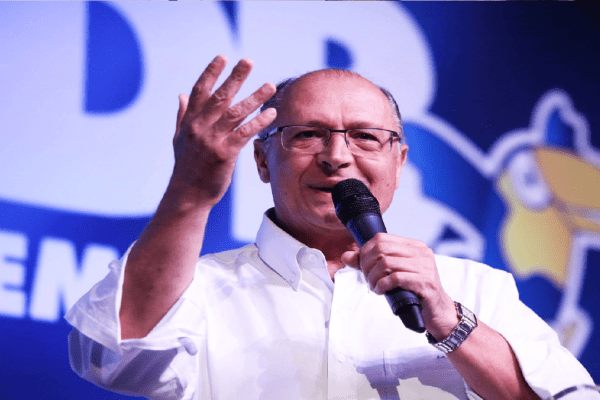 PSD desiste de lançar Alckmin em São Paulo