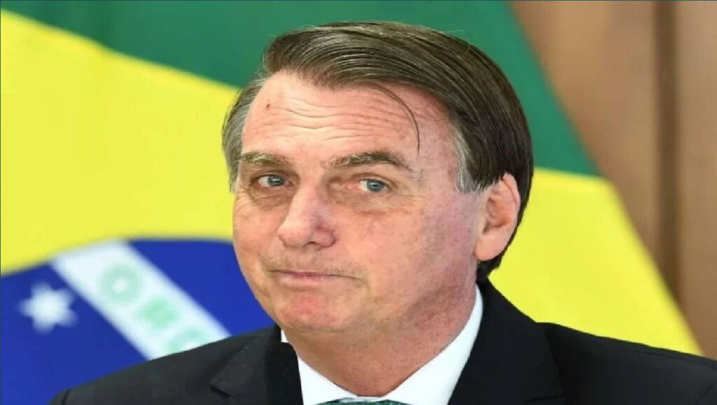 Presidente Bolsonaro afirma que nome de vice será divulgado na hora certa
